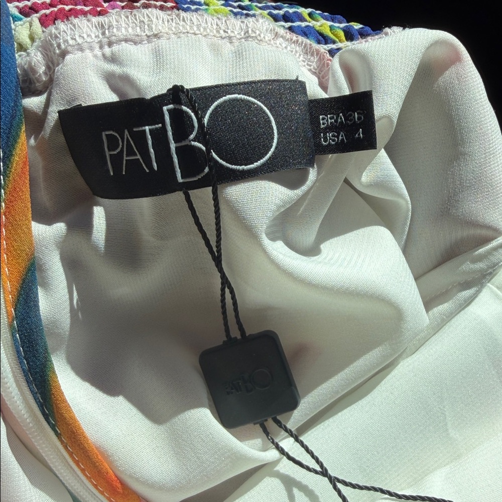 PatBo Flora Halter Neck Mini Dress Flora Halter Neck Mini Dress
PATBO - Marissa - Picture 8 of 8